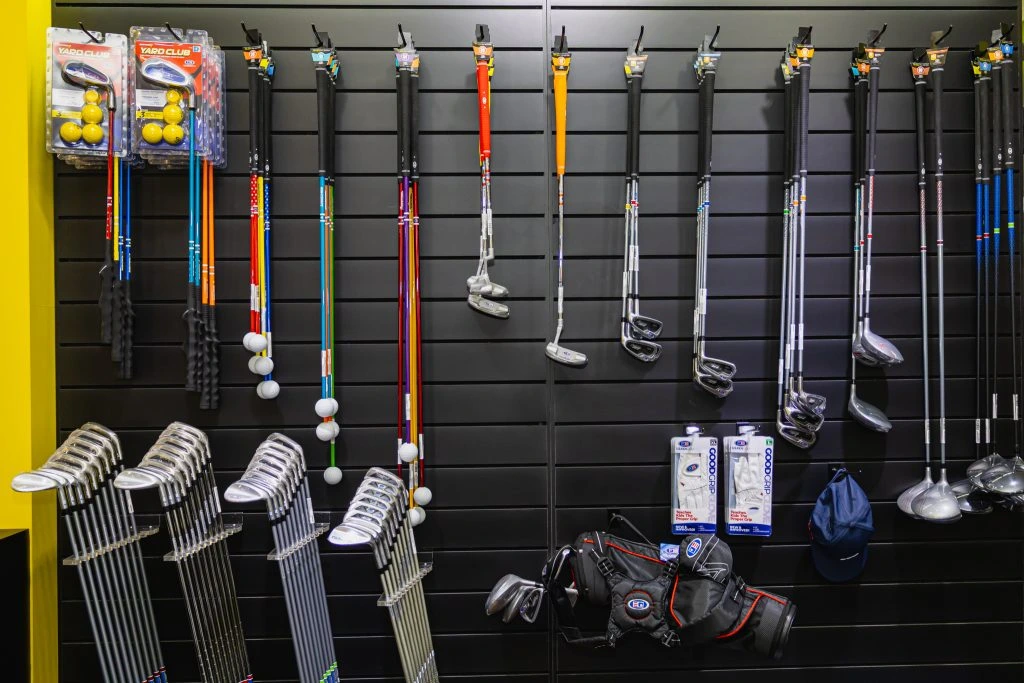 Types of golf clubs explained, complete visual guide for beginners